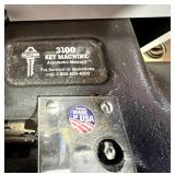  A Hillman 3100 Key Machine>
