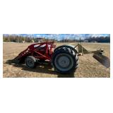 1940 Ford 9N tractor>
