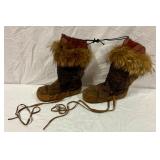Vintage Mukluk boots;