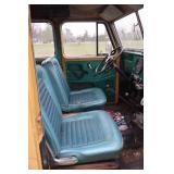 interior view >