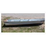 garage kept 14ft aluminum boat >