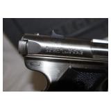 sn/225-39726 plus 5 magazines