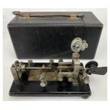 Vibroplex Standard Bug + Case, ca. 1923