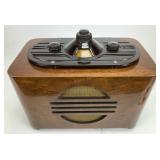 Philco 37-604 Radio