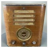 Crosley Fiver Table Radio