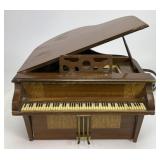 General Television 534 Grand Piano Radio