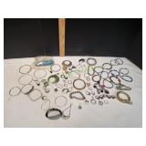 Vtg Bracelets, Earrings & Pendants
