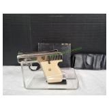 Lorcin L25 25Auto Pistol