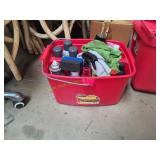 Rubbermaid Double Bucket w/Deicer, Cleaners&More