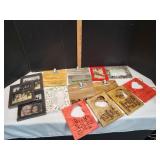Picture Frames & Plaques