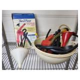 Han-D-Pump, Funnels & More