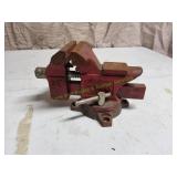 Companion 3 1/2" Swivel Bench Vise