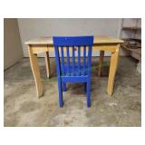 Small Kids Desk w/ Chair