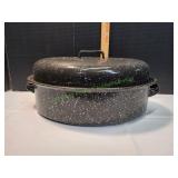 Speckled Black Enamel Roasting Pan w/ Lid