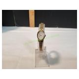 Vtg Oval Timex Woman