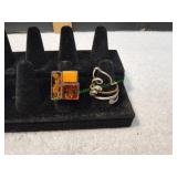 (2) Vtg Cocktail Ring, Sz 10.5 & 8