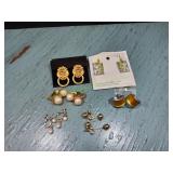(6) Vtg Screw-On, Clip-On & More Earrings