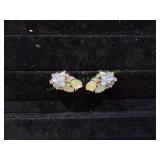 Vtg Trifari Floral Clip-On Earrings