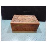 Vtg Asian Oriental Figurines in Wood Trinket Box