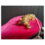 Vtg Carlisle Leopard Cat Gold-Tone Brooch