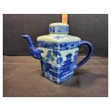 Vtg Victoria Ware Blue & White Square Teapot