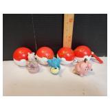 (4) Pokï¿½mon Balls & (3) Figurines