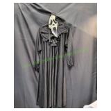 Scream Ghost Face Mask w/ Cape