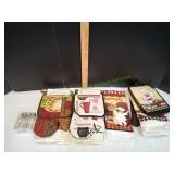 Oven Mitts, Kitchen Towels & Shakers