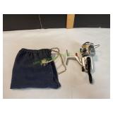 Vtg Daiwa 1300C Spinning Fishing Reel