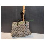 Dooney & Bourke Tote