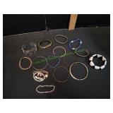 (15) Bracelets