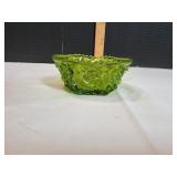 Vtg LE Smith Daisy & Button Bowl