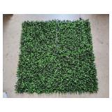 Golden Select Artificial Hedge Wall w/ Lights