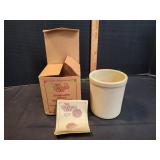 Pampered Chef Stoneware Break Baking Crock