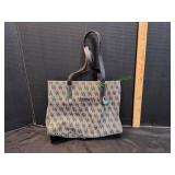 Dooney & Bourke Tote