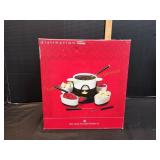 Trudeau Distinction Lazy Susan Fondue Set