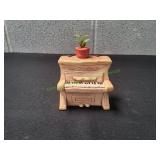 Pendlfin Hand Painted Upright Piano Figurine