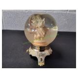 Vtg Standing Angel Snow Globe