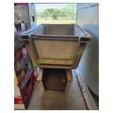(3) X-Large Dog Kennels