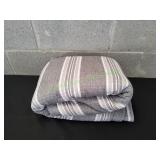 Orchard Road Coverlet, Queen Size