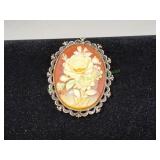 Vtg Gerry's Cameo Brooch / Pendant