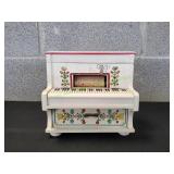 Vtg Child's Piano Music Jewelry Box