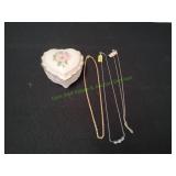 Heart Shaped Musical Trinket Box w/ (3) Necklaces