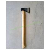 Tomahawk Long Handle Axe