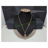 Vtg Gold-Tone Spanish Toledo Damascene Pendant