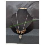 Vtg Silver-Tone Openwork Flower Locket Pendant