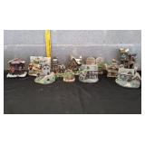 Vtg Decorative Villages & Mini cottage Sculptures
