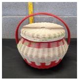 Vtg Woven Plastic Seeing Basket w/ Lid