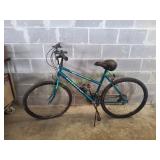 Roadmaster Chromium 26" Mountain Bike