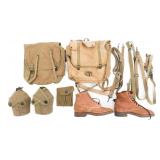 WWII USMC BOONDOCKERS BOOTS & FIELD GEAR